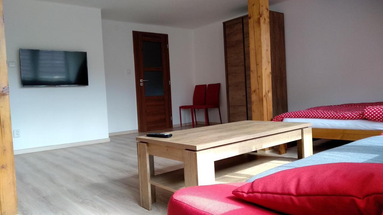 Apartmány Kukaččí hnízdo Benesov nad Ploucnici Exterior foto