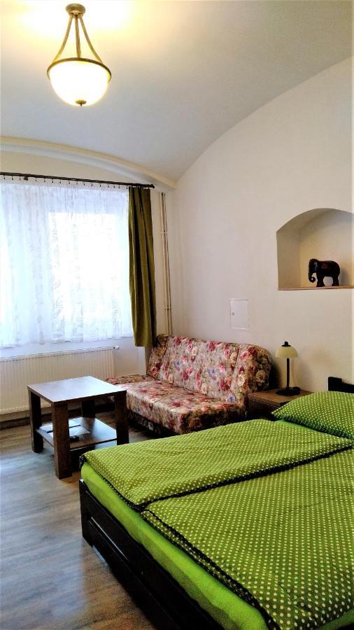 Apartmány Kukaččí hnízdo Benesov nad Ploucnici Exterior foto