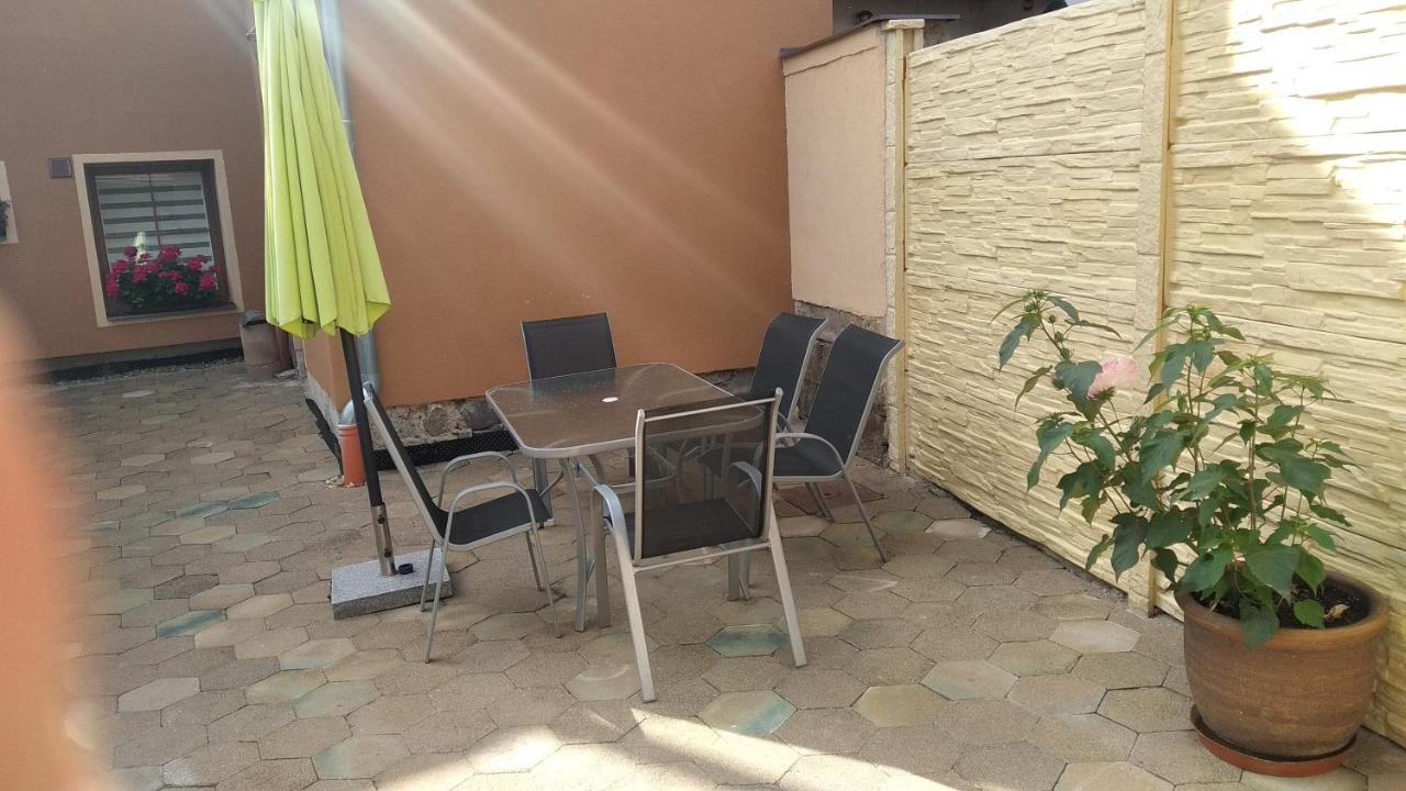 Apartmány Kukaččí hnízdo Benesov nad Ploucnici Exterior foto