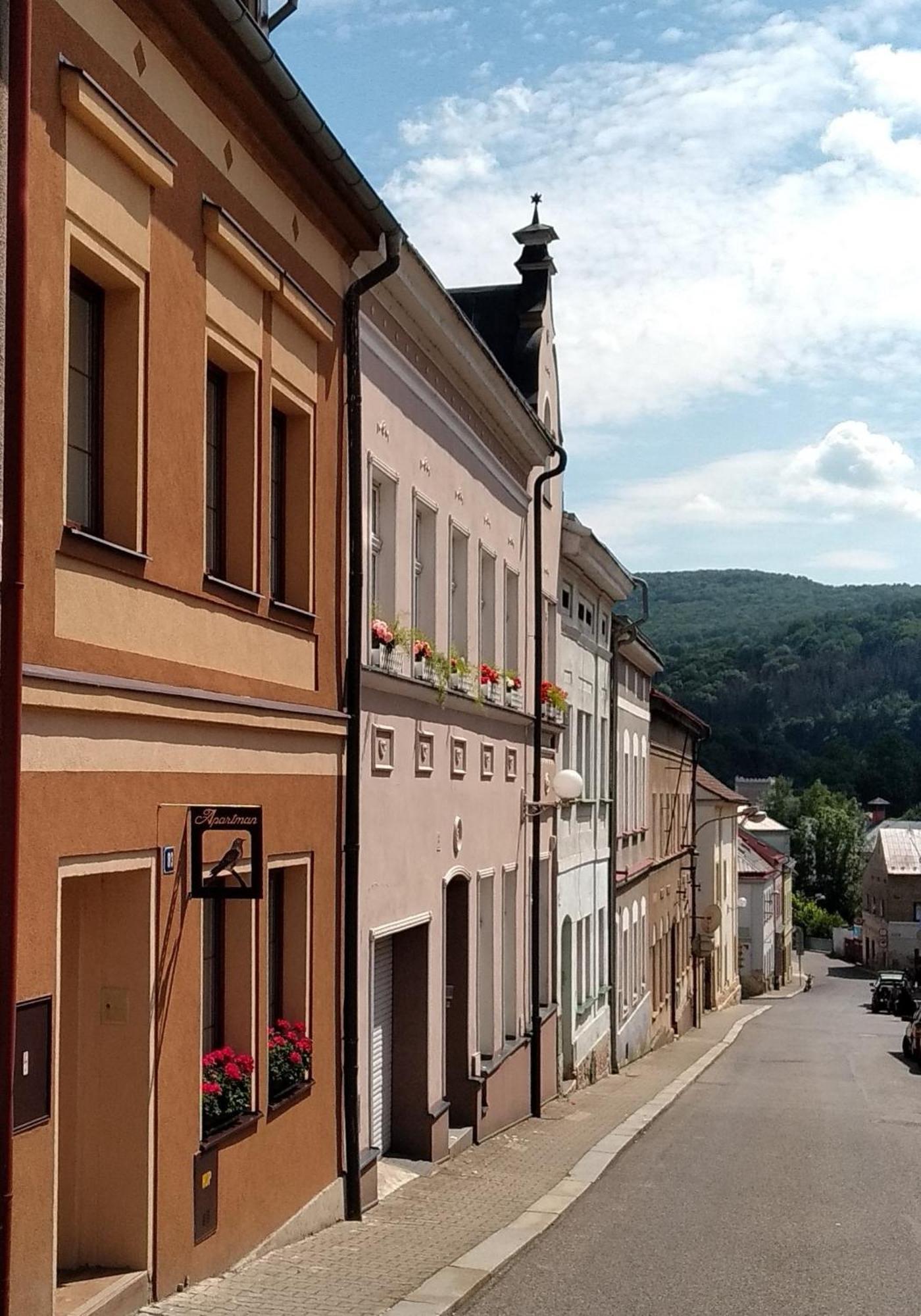 Apartmány Kukaččí hnízdo Benesov nad Ploucnici Exterior foto